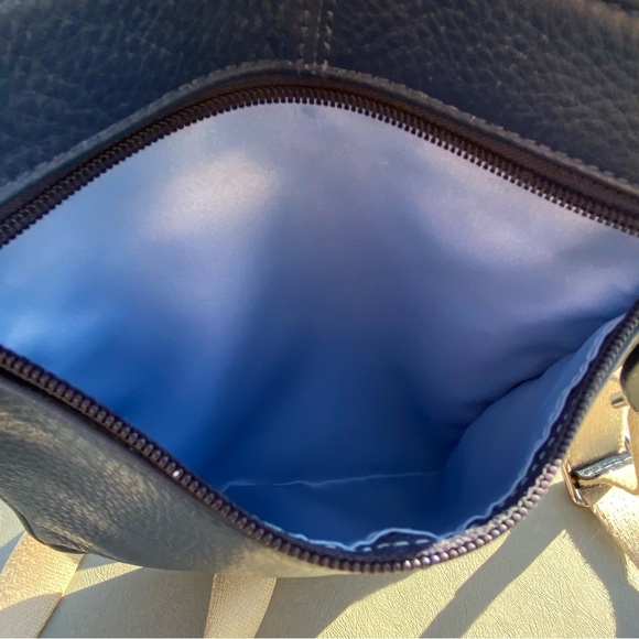 Coach Penelope Legacy Swingpack 42206 Navy Blue Pebbled Leather Crossbody Bag - Picture 9 of 12